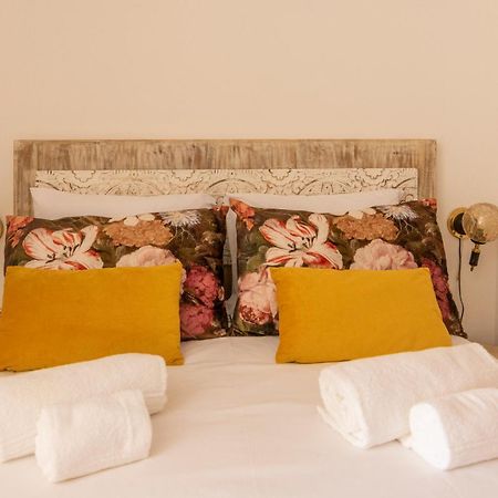 Suites Bambu Setúbal Eksteriør billede